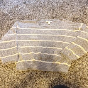 Cute Striped Sweater in Gray and White L
